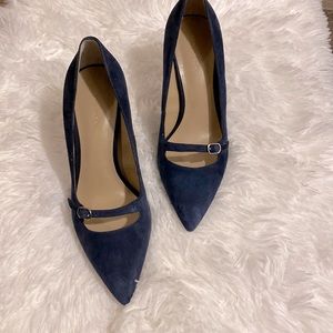 Ann Taylor Navy suede pumps